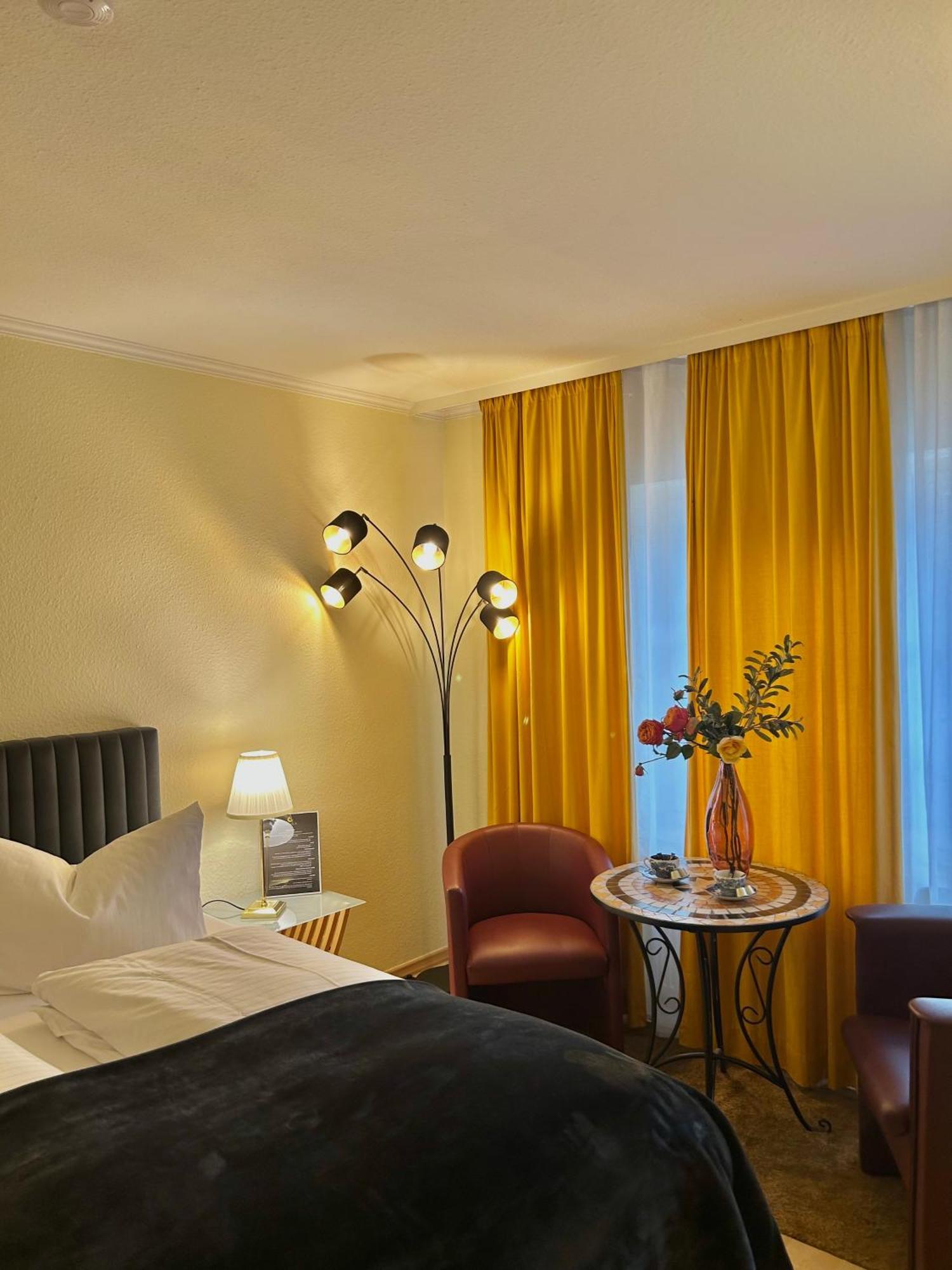 The Soho Altstadt Hotel Дюссельдорф Экстерьер фото